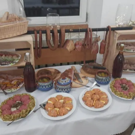 Piast فندق مبيت وإفطار Myślibórz