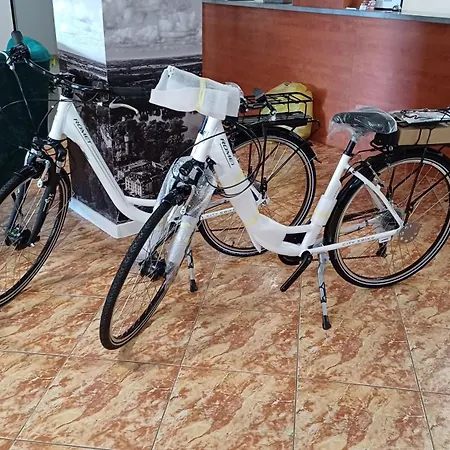 Bed & Breakfast Piast 3*