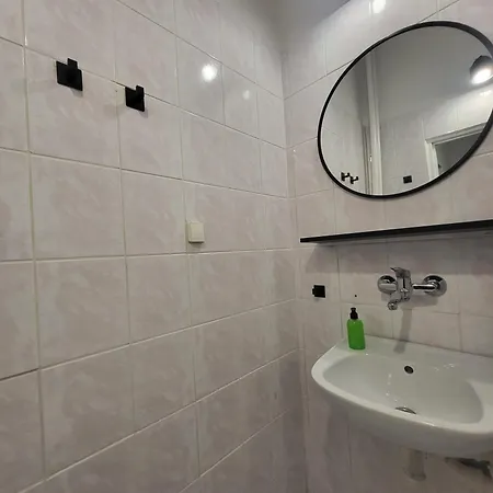 Bed & Breakfast Piast 3*