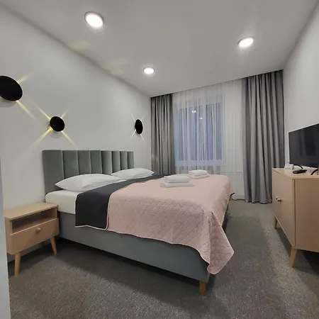 皮亚斯特住宿加早餐旅馆 2* Myślibórz