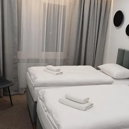 Bed & Breakfast Piast 2*