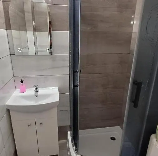 Piast Bed & Breakfast 3*