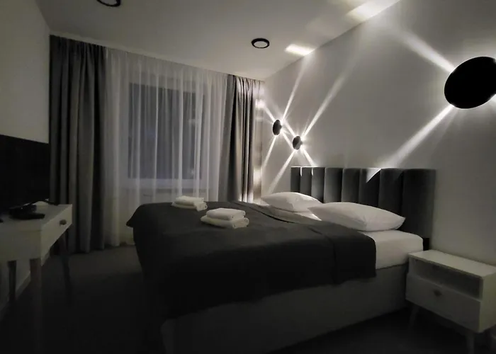 Piast Bed & Breakfast 3*